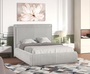 Elegant style fur fabric upholstered bed w/wireless bluetooth speakers