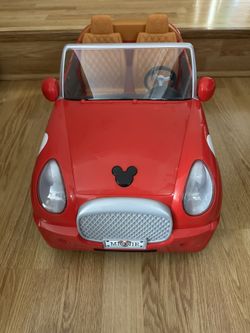 Disney ILY Doll Minnie Mouse Car