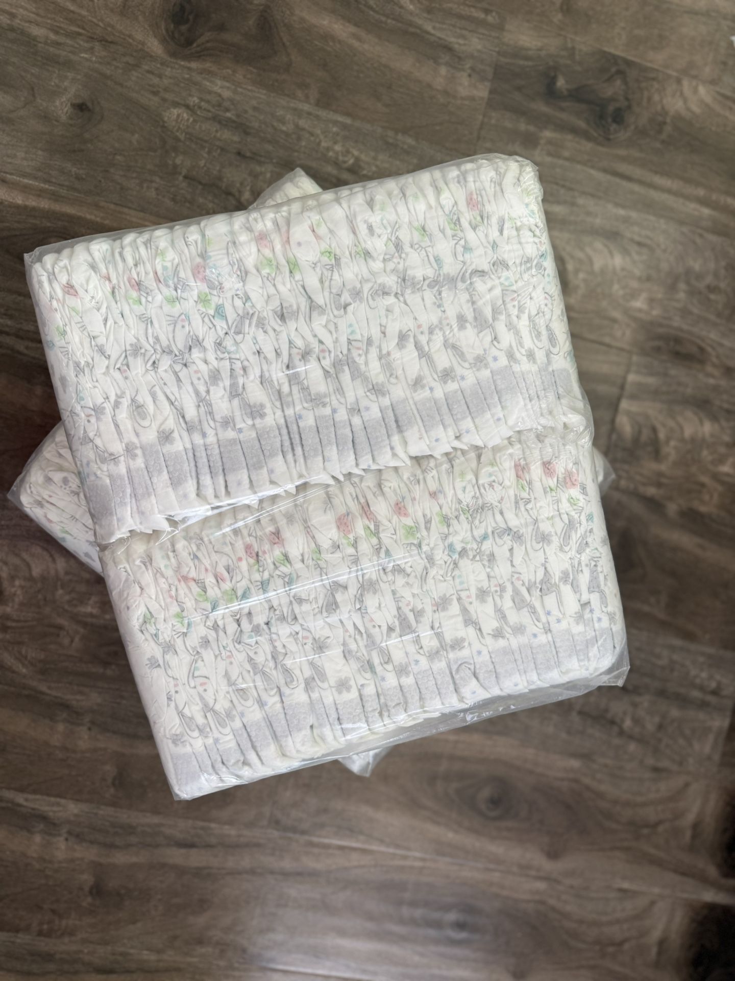 Diapers Kirkland Size 3