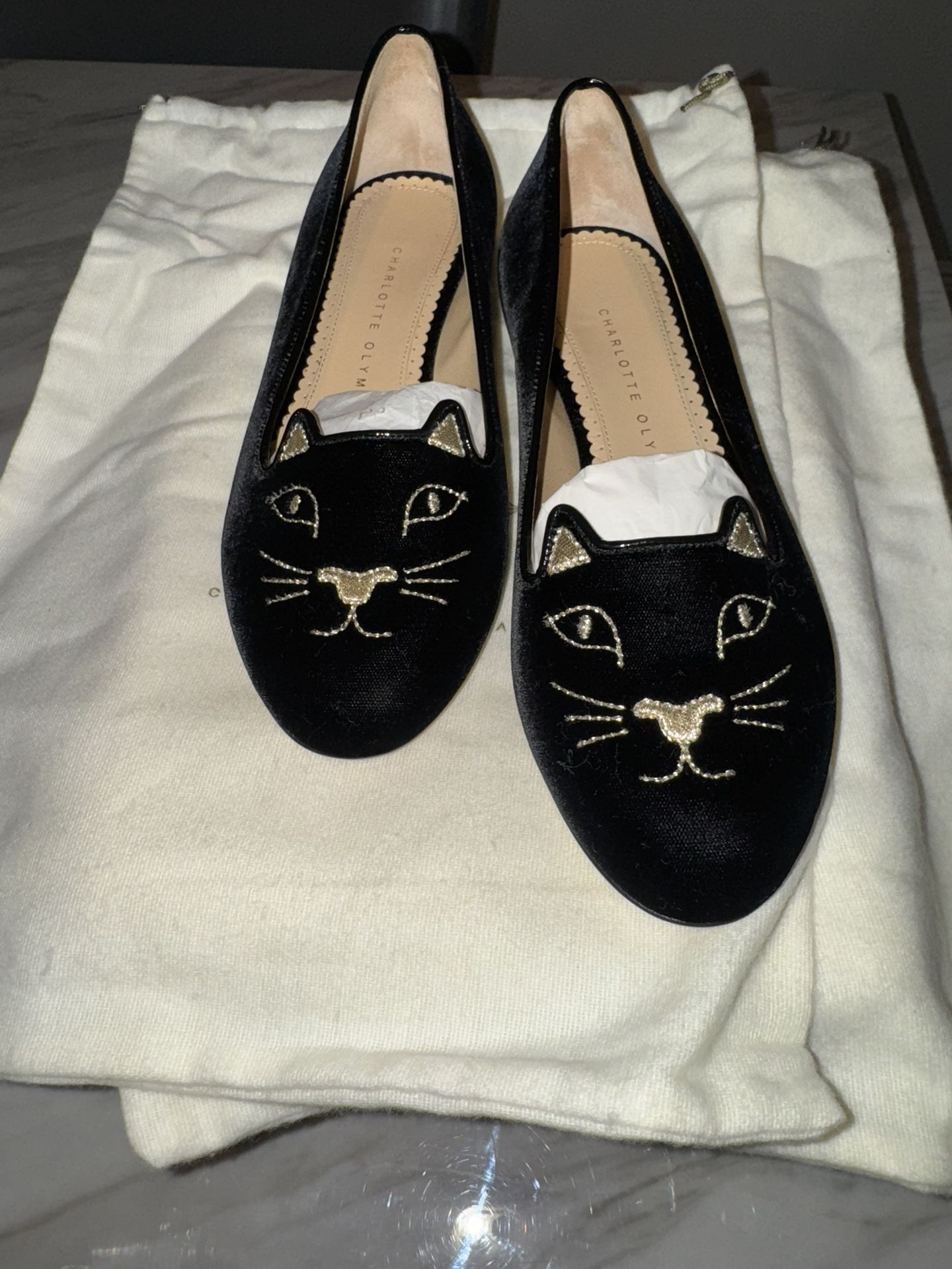 Charlotte Olympia "Kitty" Black Flats (Size 6.5)