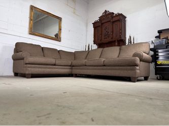 Large Designer Sectional Sofa – Smith Brothers Berne USA, Clean Neutral Taupe Brown 🚚 Delivers Estate Sale Luxury Home Furniture Decor