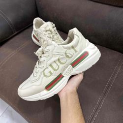 Gucci Rython Leather Sneakers Vintage Logo Size 9.5 (VNDS, Only Worn 1x) 