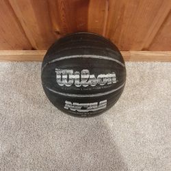Wilson NCAA Black Basketball 