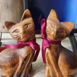Pair Of Vintage Cat Wooden Cat Figurines