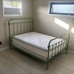 Full double bed, box spring and metal frame