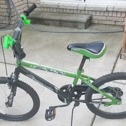 Boy's bike 20"   