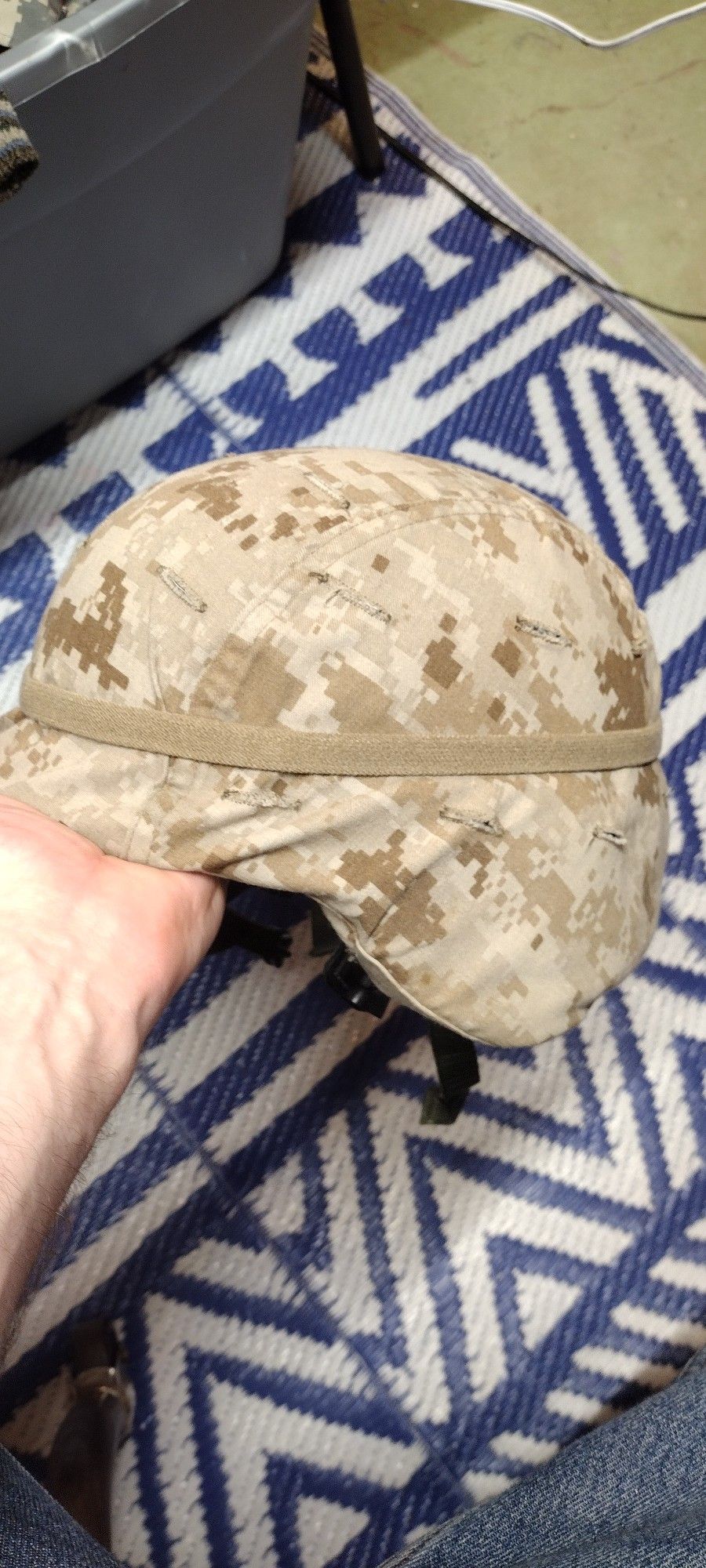 USMC Combat marpat helmet: Collectible