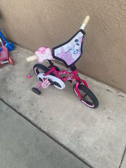 Minnie mouse 12 inch bike