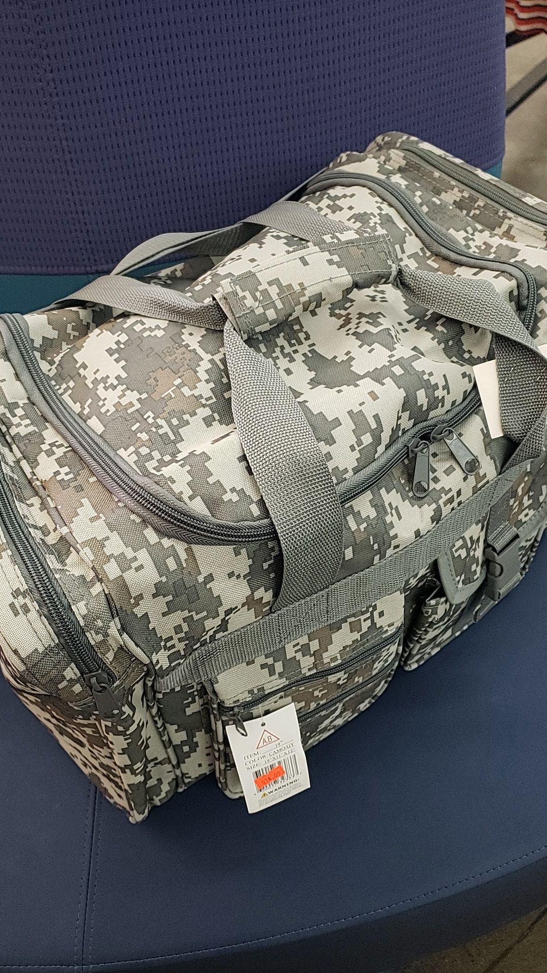 Duffle bag camouflage