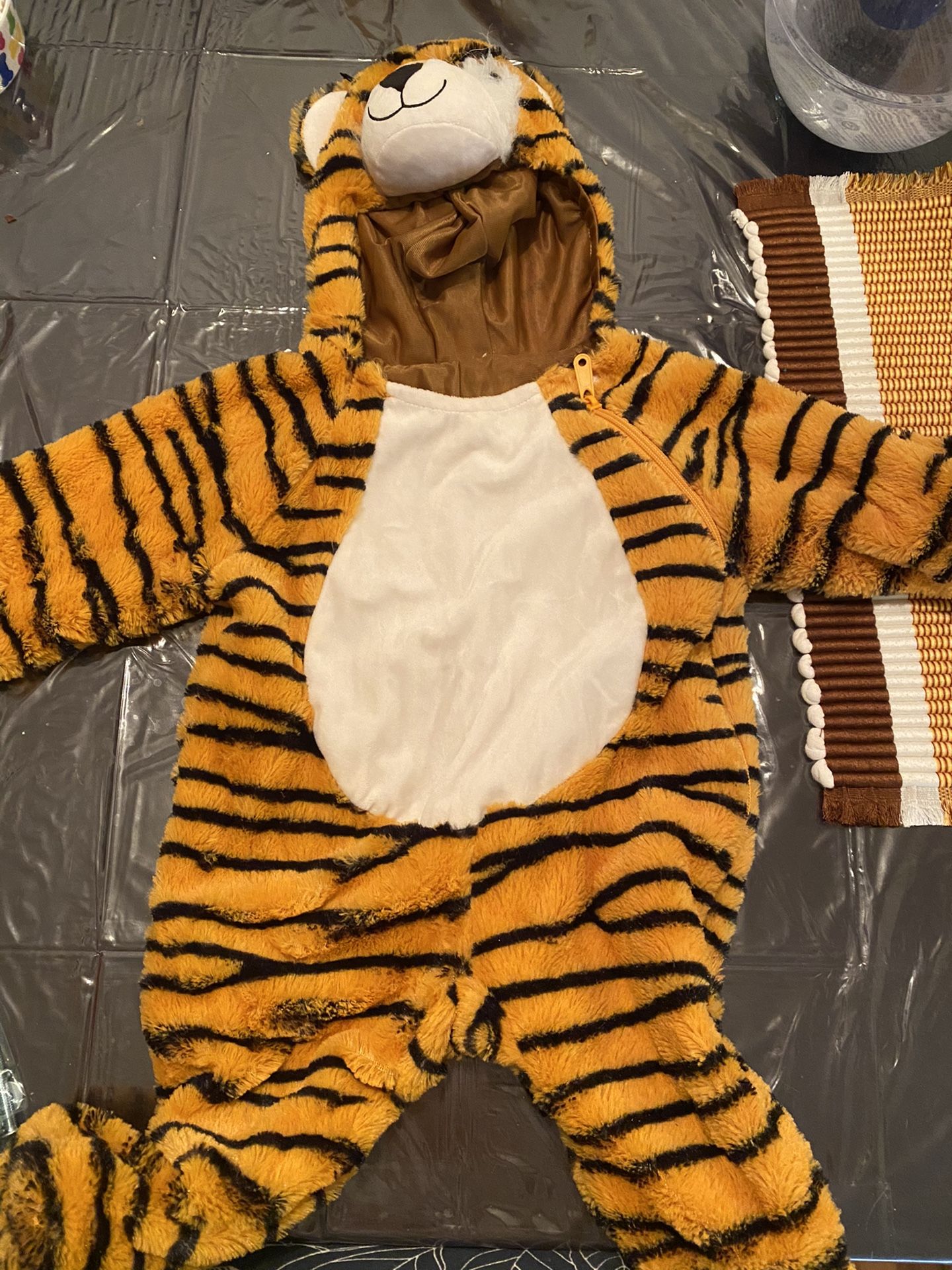 Toddler costume 18 months