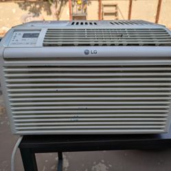 LG Window Air conditioner 