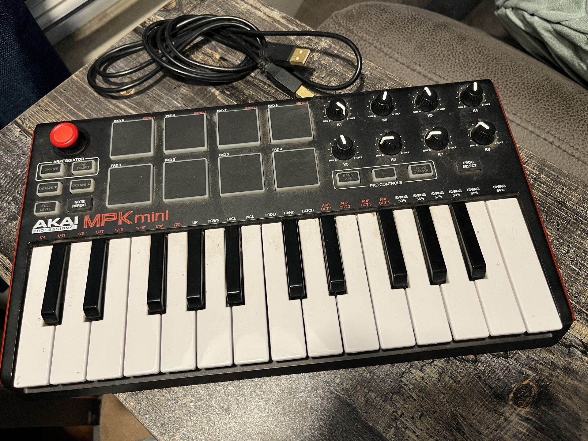 Akai MPK Mini