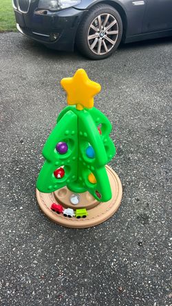 Step2 My First Christmas Tree