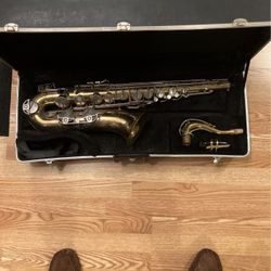 Tenor Sax Bundy 11.