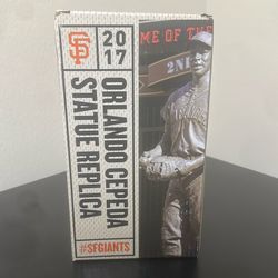 SF GIANTS Orlando Cepeda Statue Replica 2017