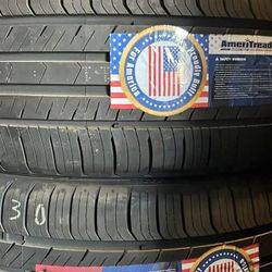 275/40/20 NEW Set Of Tires 