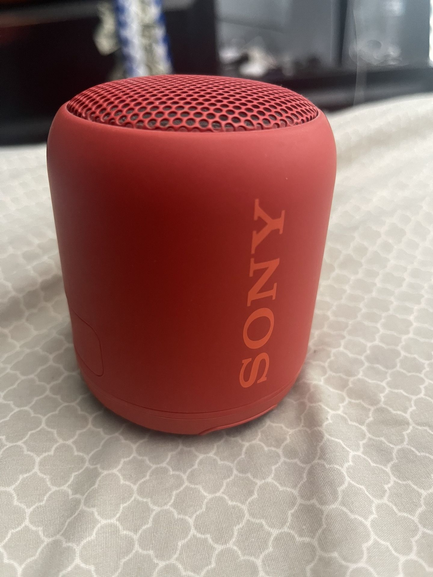 Sony Srs-xb12 Portable Bluetooth Speaker