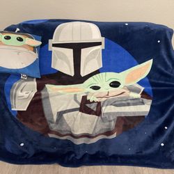 Star Wars Mandalorian Pillow and Oversized Throw