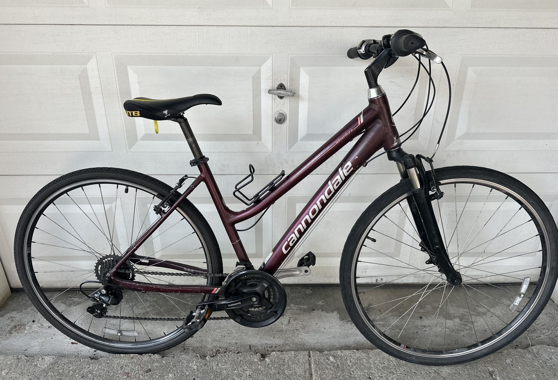 Cannondale Adventure Bike Frame Size large