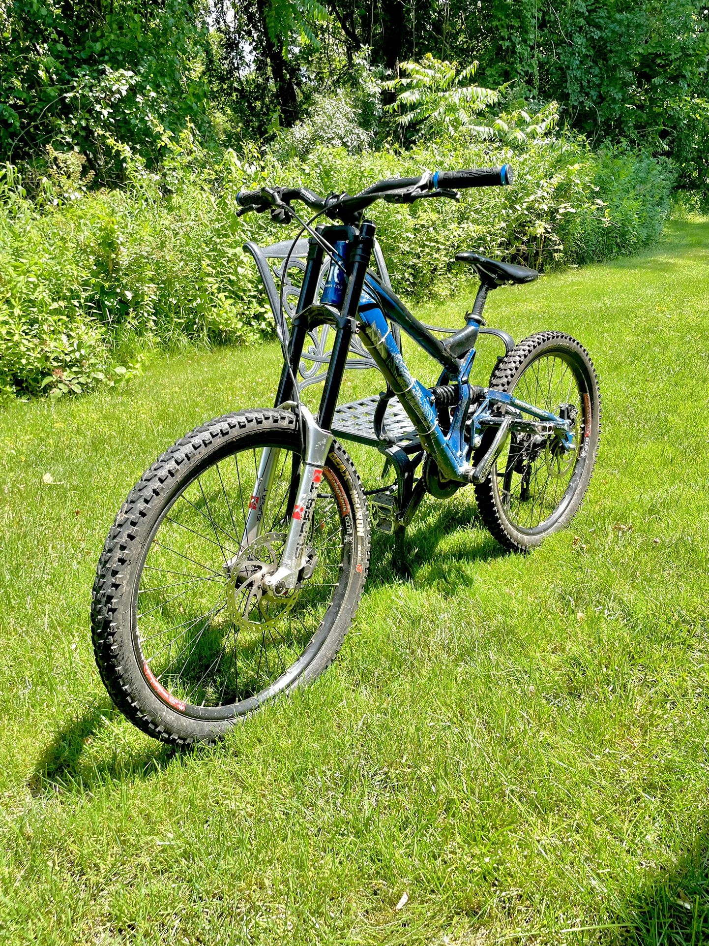 Iron Horse Yakuza Downhill MTB