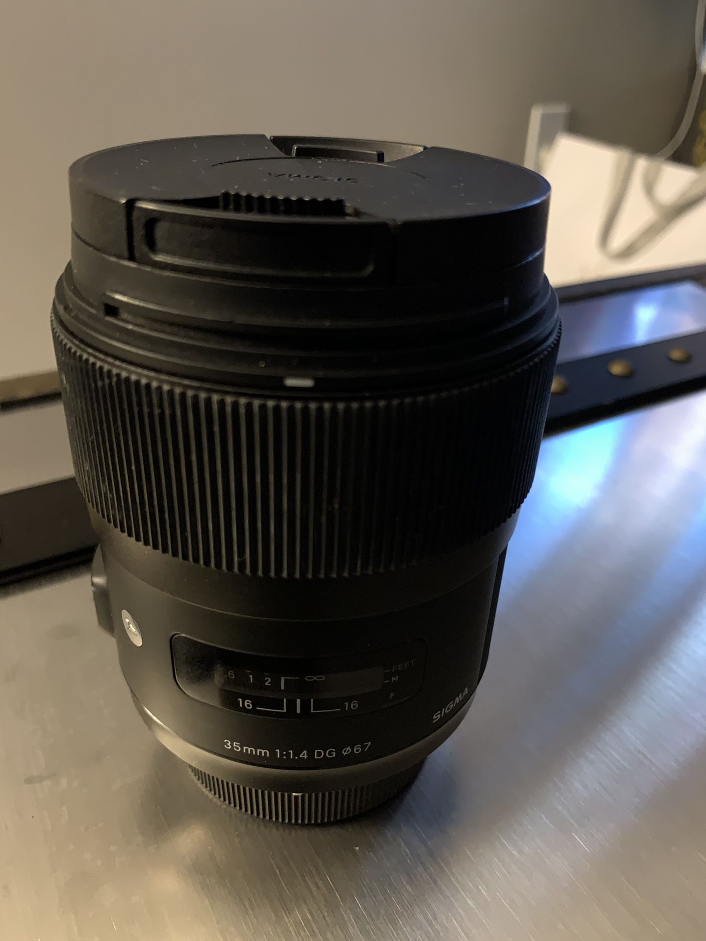 Sigma Art camera lens
