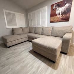 Mathis Home Couch *Pls Read Description*