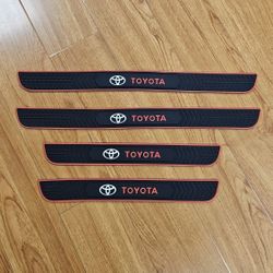 BRAND NEW UNIVERSAL 4PCS TOYOTA RUBBER DOOR SILL PROTECTOR SCUFF