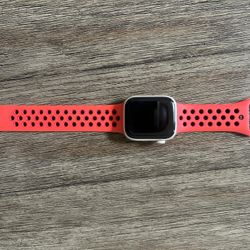 Apple Watch Series 8 41mm 