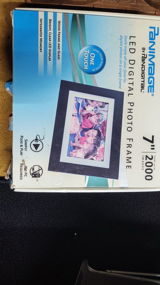 LED digital photo frame brand new