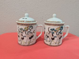 Set of 2 Vintage Chinese Lidded Tea Coffee Cup / Mug with Cranes Birds Ceramic Hand painted