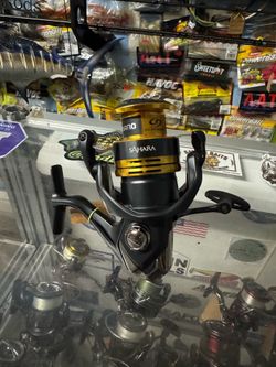 (Murrieta) Shimano Sahara 4000xg new. Salt and fresh water fishing reel.