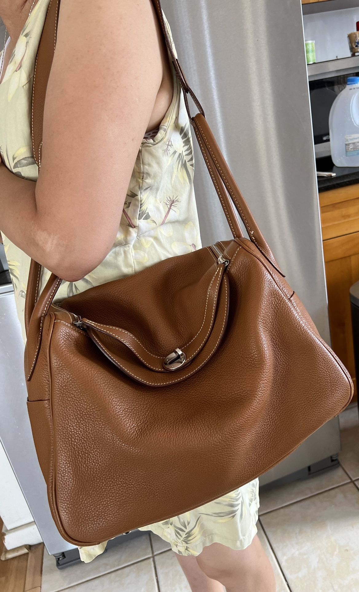 Authentic Hermes Lindy 34 Handbag Gold/Siver
