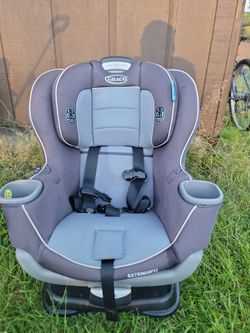 Graco Extend2Fit Carseat