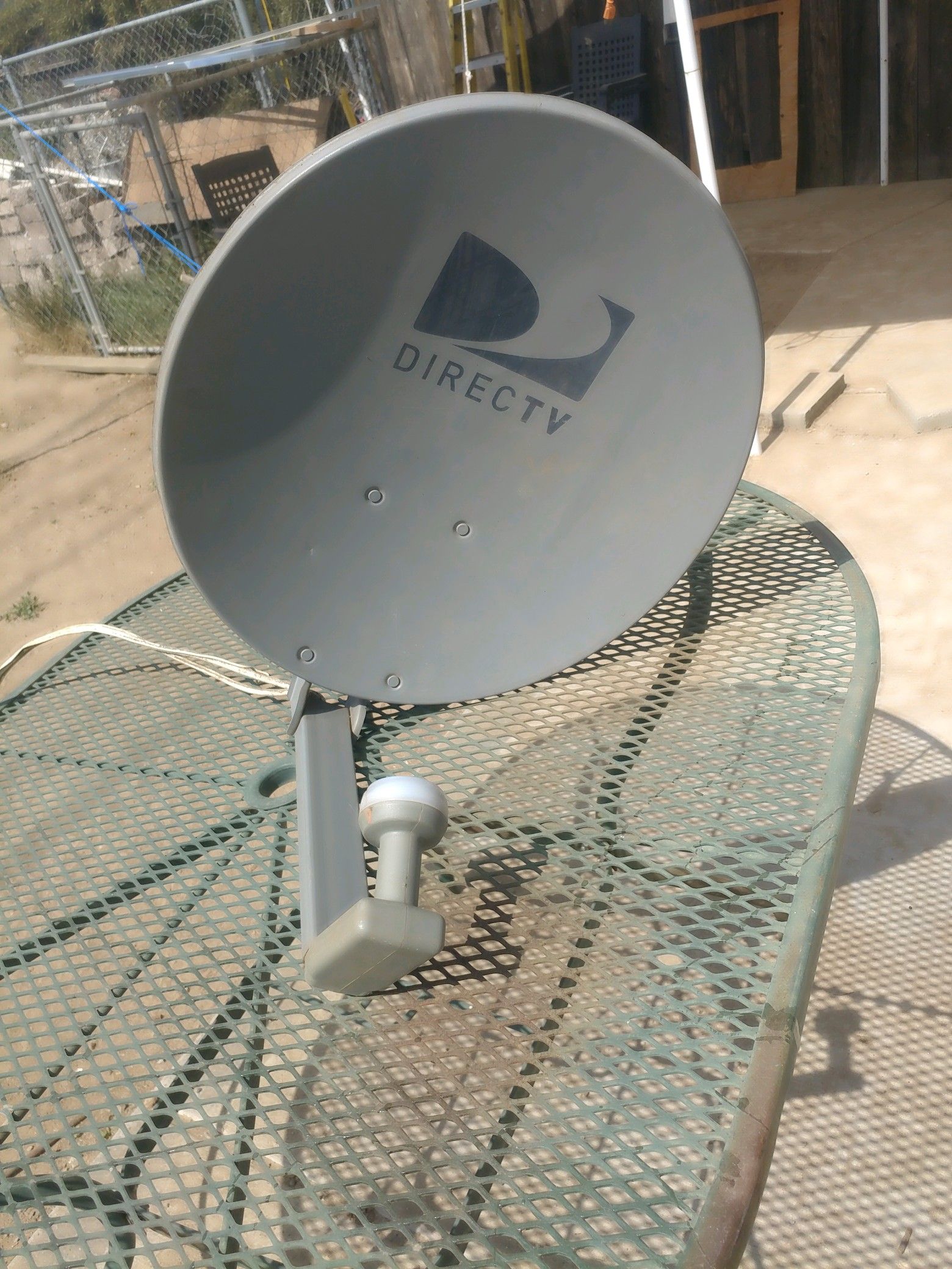 Satelite dish