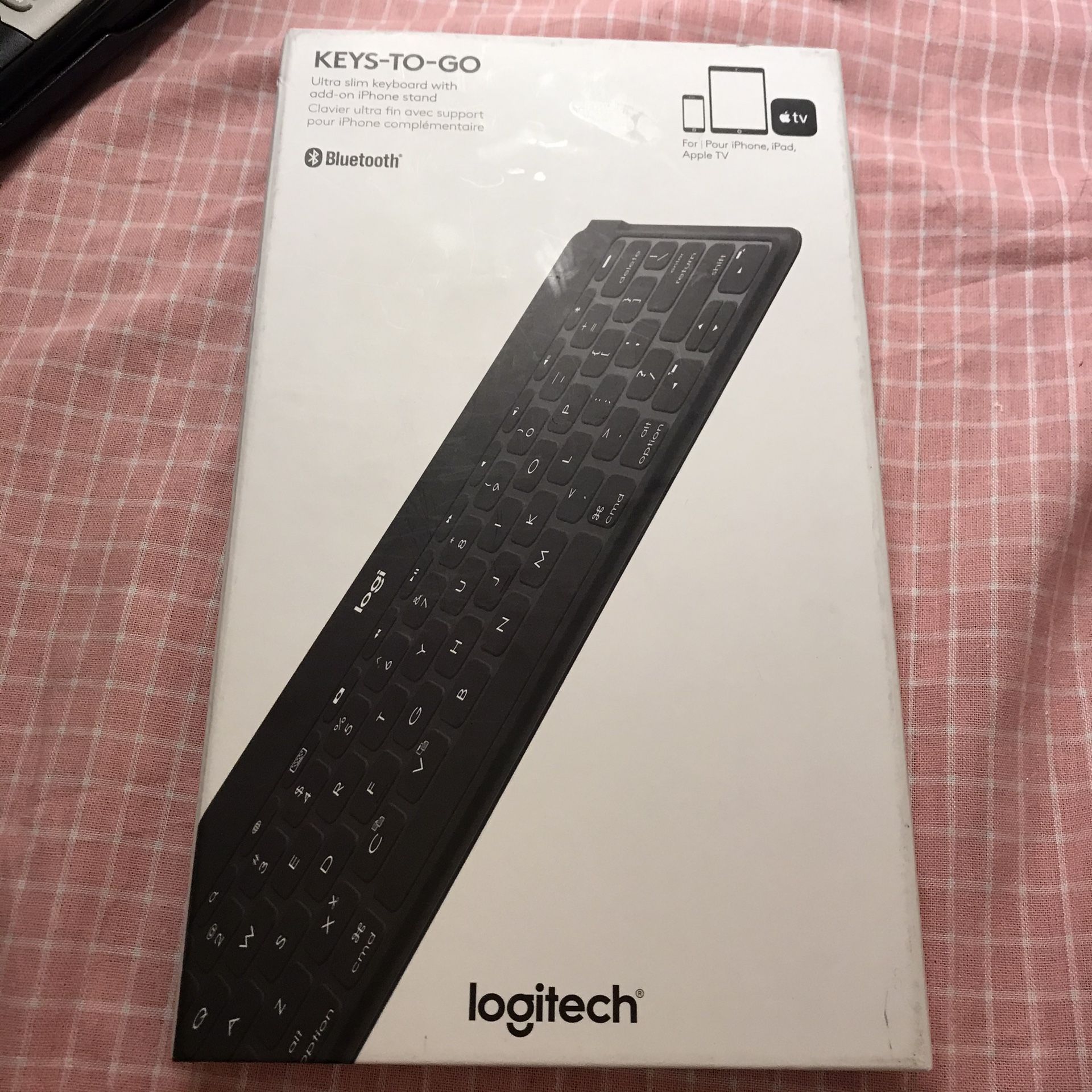 Brand new wireless keyboard-support iPhone iPad Apple TV