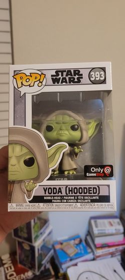 Yoda (Hooded) Exclusive Funko Pop 