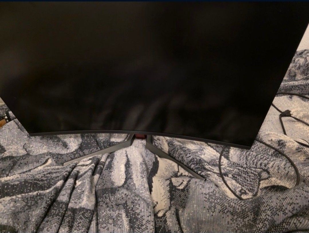 165Hz MSI Gaming Monitor 32inch Curve