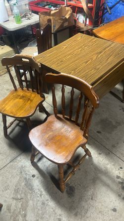 Table & Chair Set