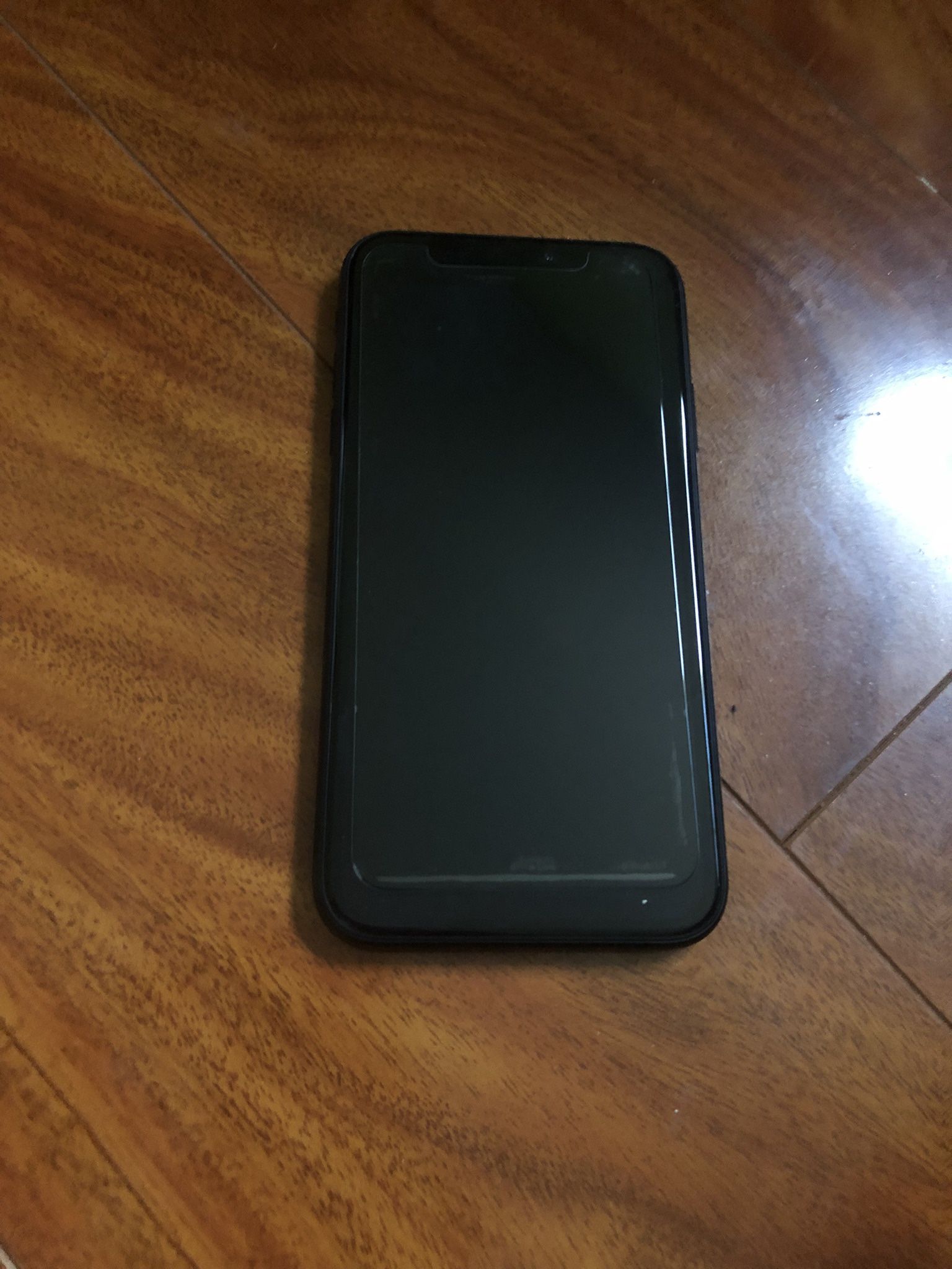 Unlocked iPhone XR 64 GB- Black 