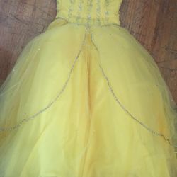 Formal Quinceñera Dress