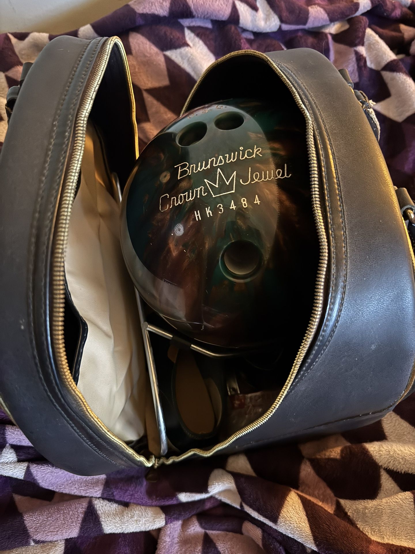 BRUNSWICK CROWN JEWEL (H K 3 4 8 4)