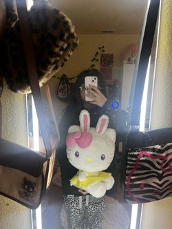 Jumbo Hello Kitty Bunny