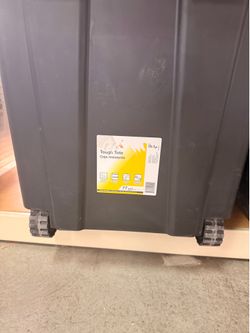 77 gallon storage bin with wheels