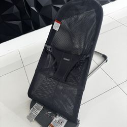 BabyBjorn Baby Bouncer With Travel Cover 