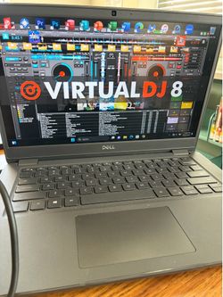 Dell gen 10th. Windows 11 icore 5 trae programas y música