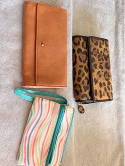 Set of 3 Wallets and Wristlet