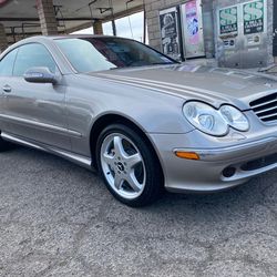2004 Mercedes Benz clk500