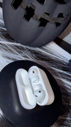 AirPod Pros 3rd gen - white