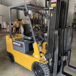 Caterpillar Forklift 5000 LBS Capacity