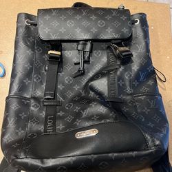 Black Louis Vuitton bag